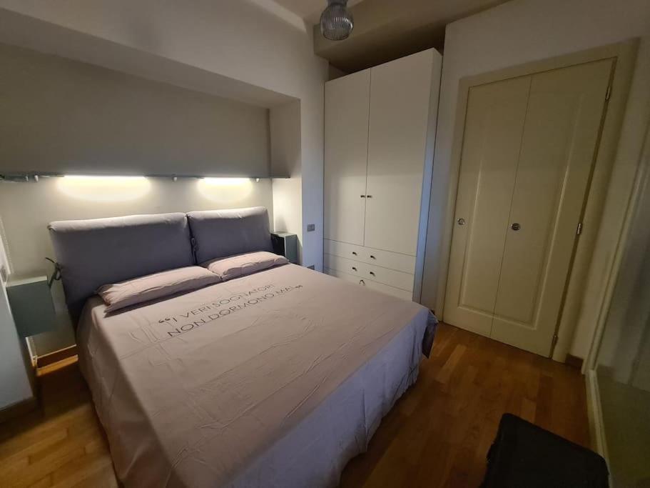 3Angolo29 Cuneo Bagian luar foto